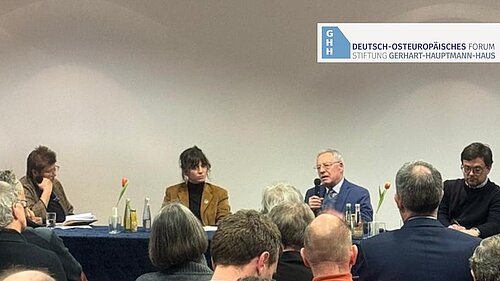 Stimmen über Grenzen: Dissidentische Zusammenarbeit zwischen der Ukraine, Deutschland und Polen. Podiumsdiskussion